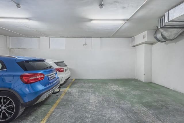 Garage for sale in Figares, Granada city - € 69,000 (Ref: 9837153)