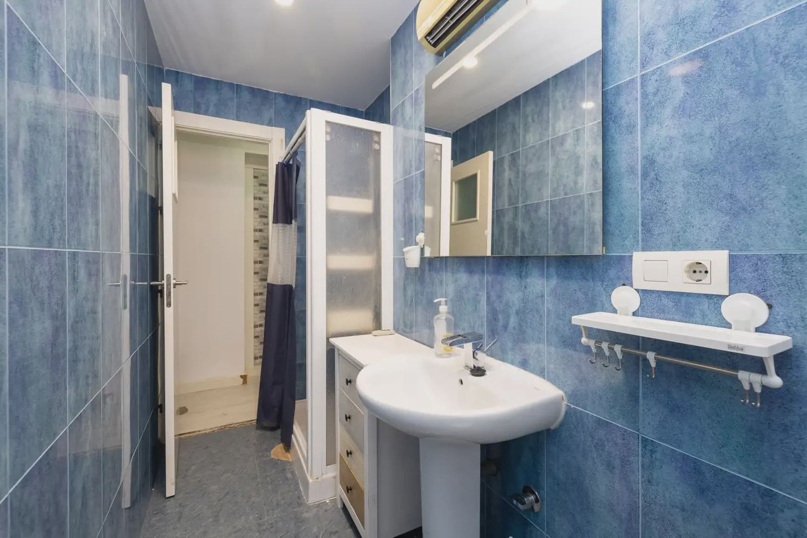 Lägenhet till salu i Granada stad - 189 990 € (Ref: 9837157)