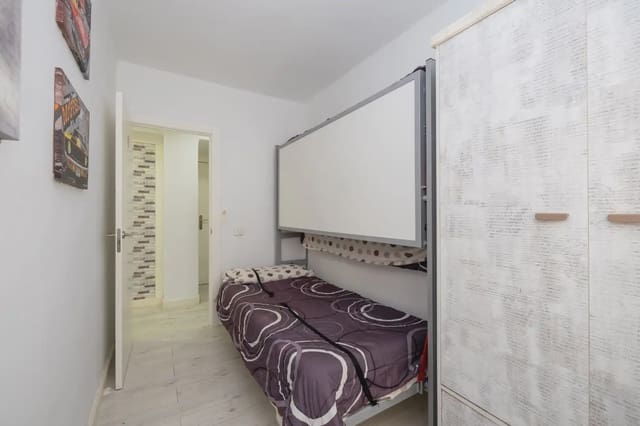 Flat for sale in Cerrillo de Maracena - Periodistas, Granada city - € 189,990 (Ref: 9837157)