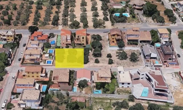 Tomt till salu i Granada stad - 98 000 € (Ref: 9837160)