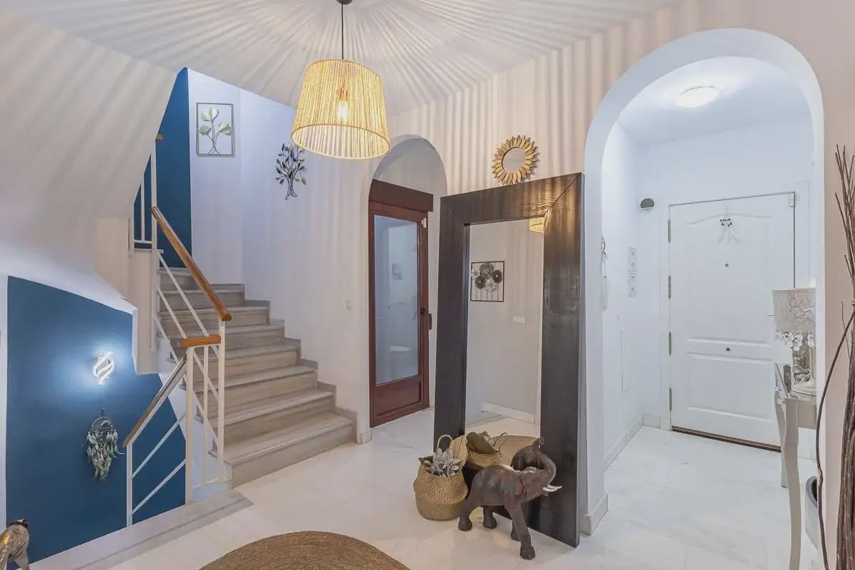 Townhouse for sale in Motril with pool garage - € 587,000 (Ref: 9837162)