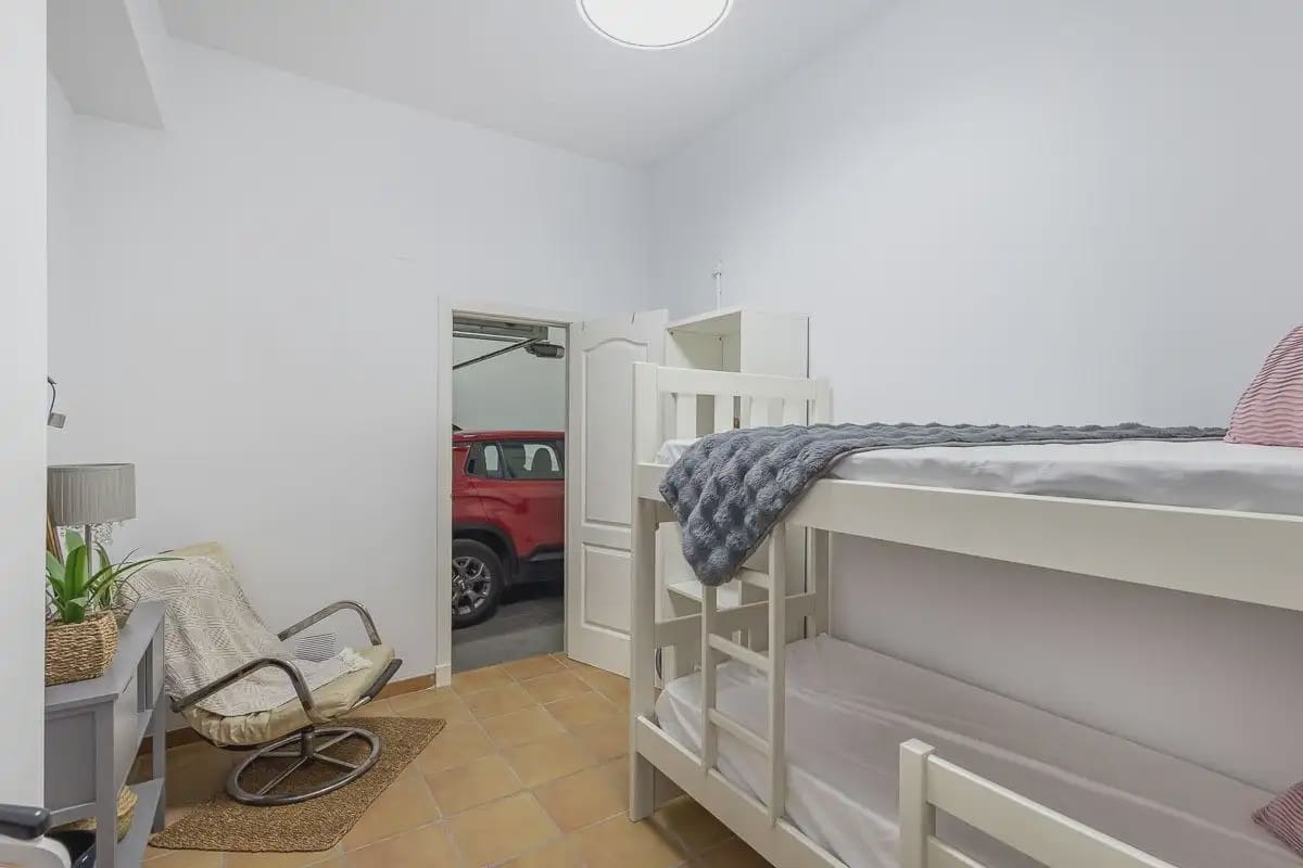 Townhouse for sale in Motril with pool garage - € 587,000 (Ref: 9837162)