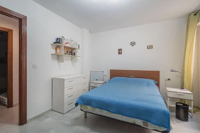 Appartamento in vendita in Bola de Oro - Serrallo, Granada città con garage - 295.000 € (Rif: 9837163)