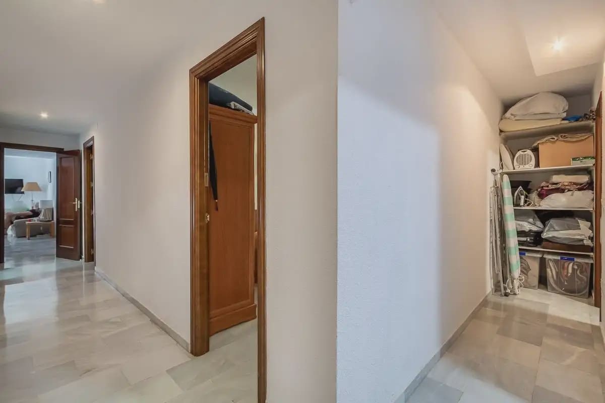 Appartamento in vendita in Granada citta con garage - 295.000 € (Rif: 9837163)
