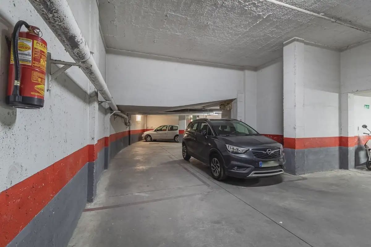 Appartamento in vendita in Granada citta con garage - 295.000 € (Rif: 9837163)