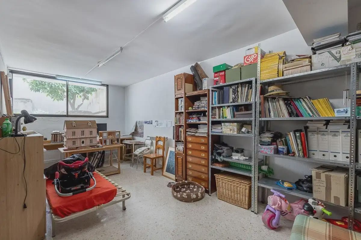 Villa for sale in Granada city with garage - € 710,000 (Ref: 9837165)