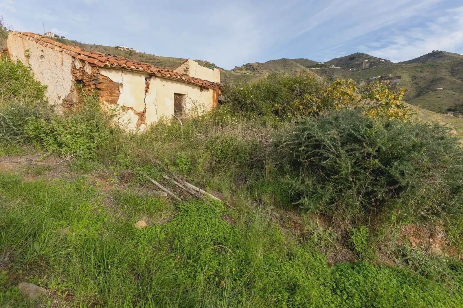 Building Plot for sale in Almunecar - € 65,900 (Ref: 9837166)