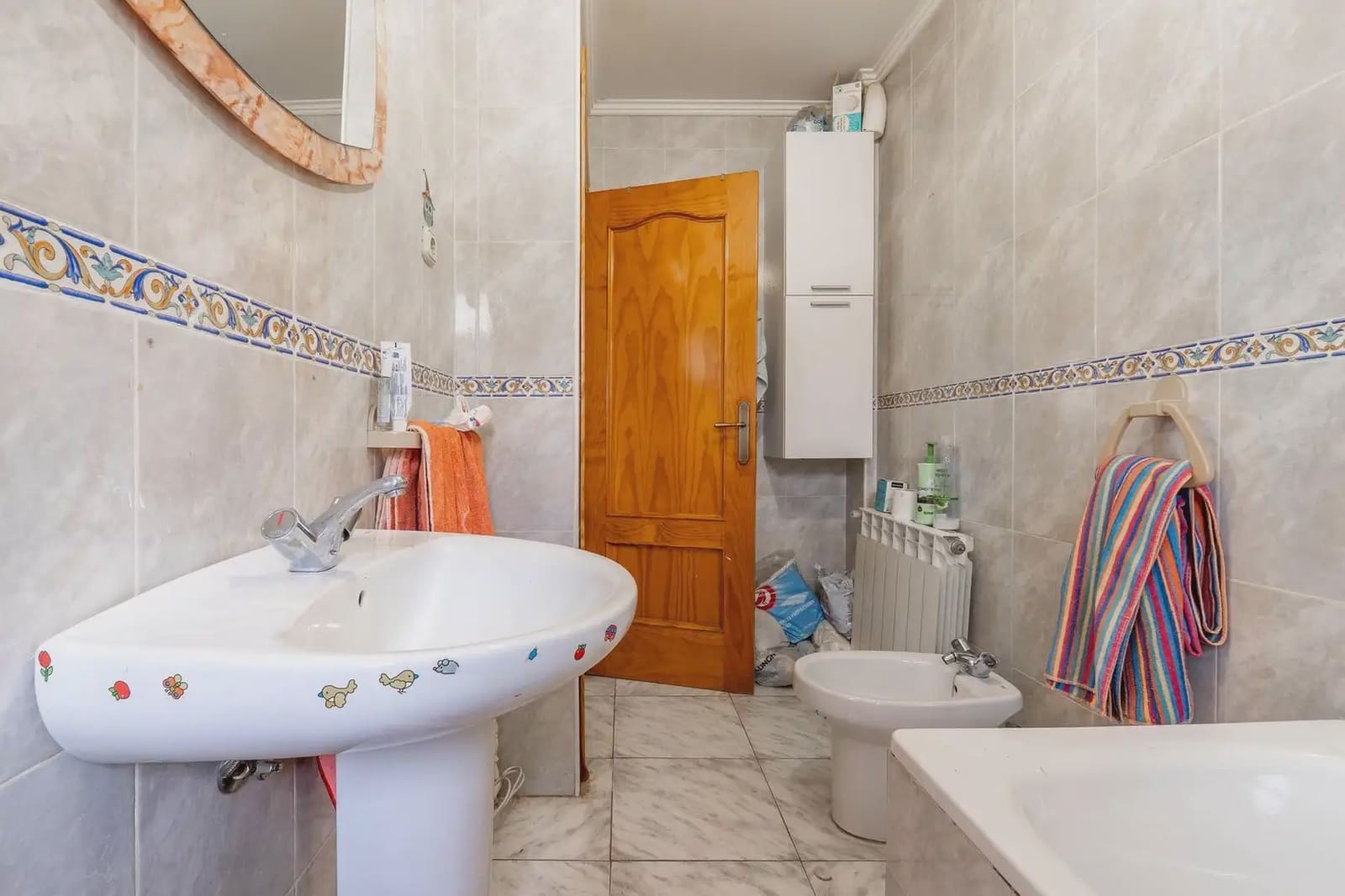 Villa/Maison à vendre à Huetor Santillan avec piscine - 235 000 € (Ref: 9837167)