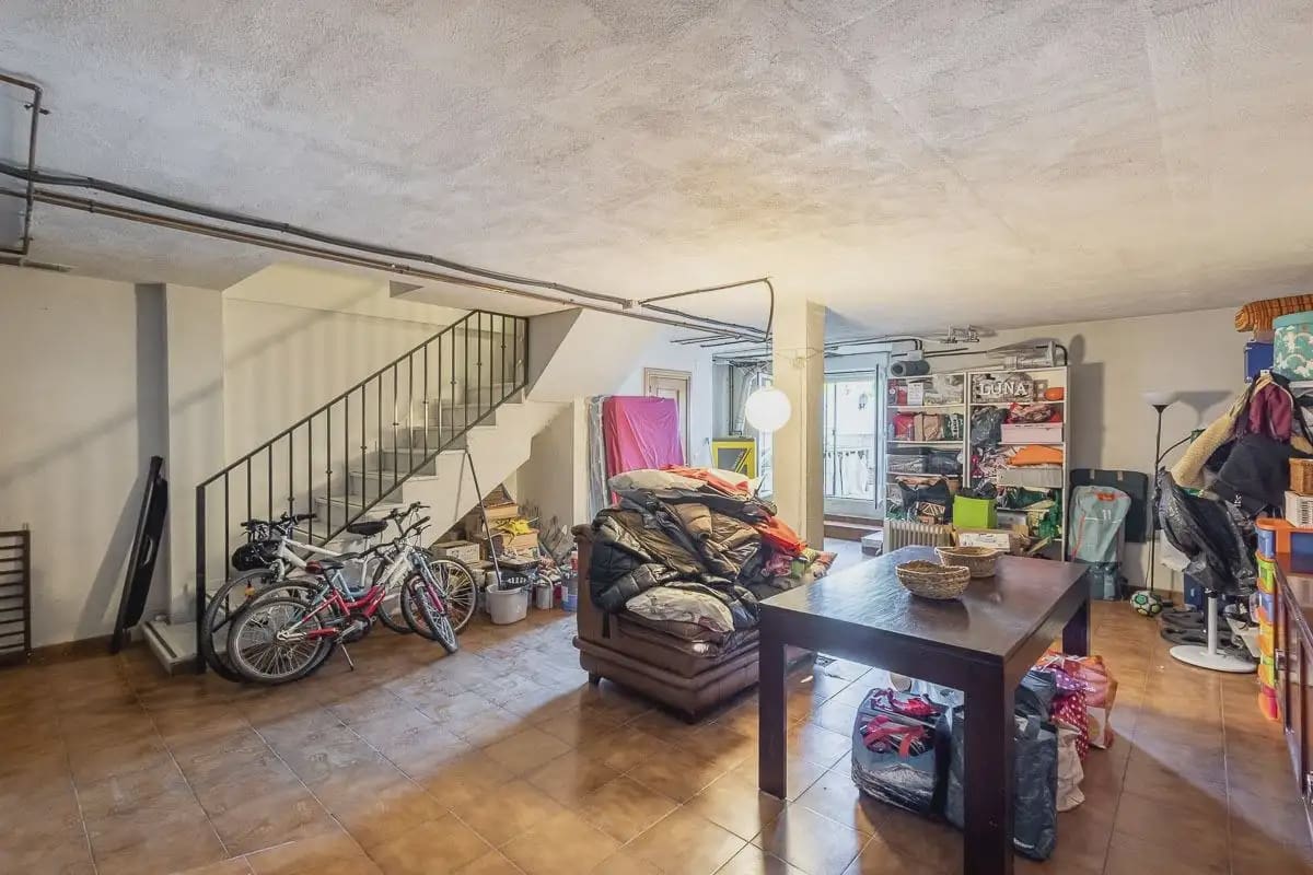 Omakotitalo myytävänä paikassa Vegas del Genil mukana uima-altaan 
autotalli - 279 000 € (Ref: 9837169)
