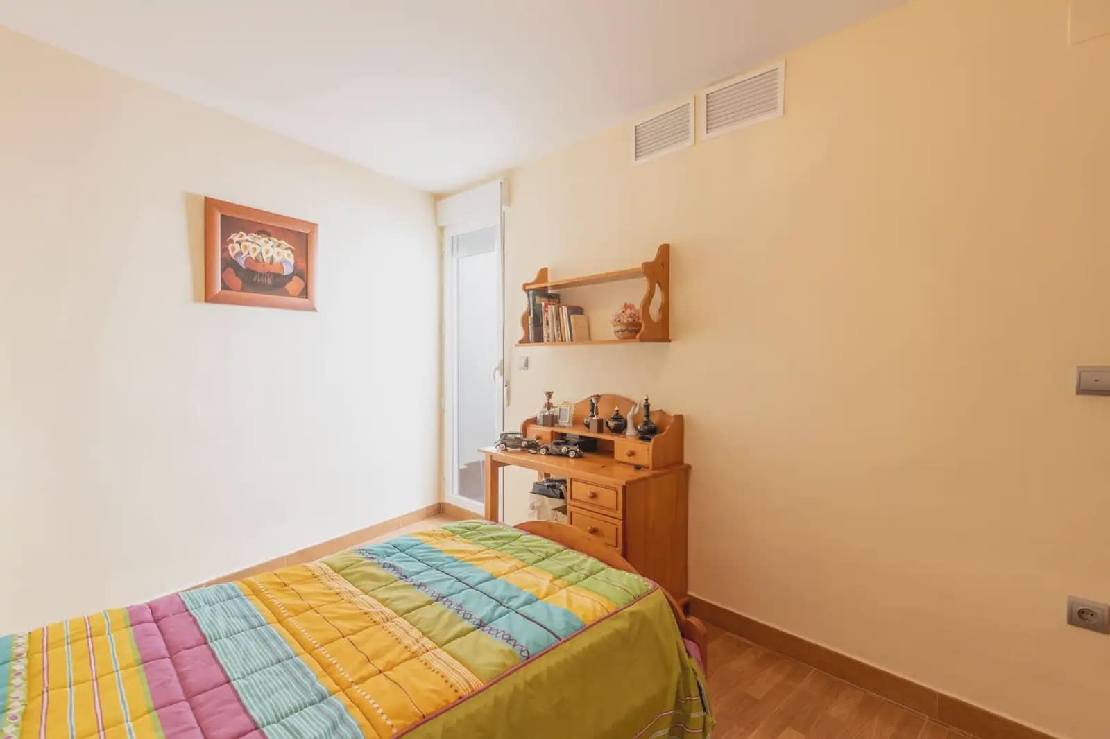 Omakotitalo myytävänä paikassa Dilar mukana 
autotalli - 199 500 € (Ref: 9837172)
