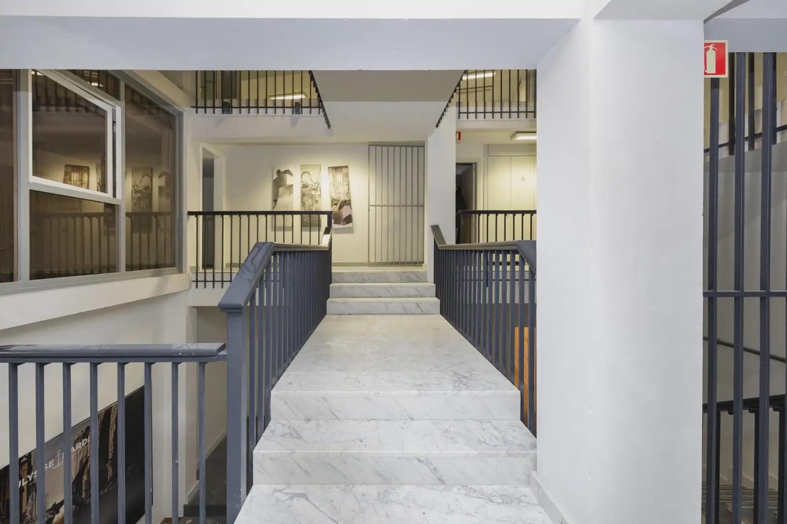Erhverv til salg i Granada by - € 1.300.000 (Ref: 9837173)