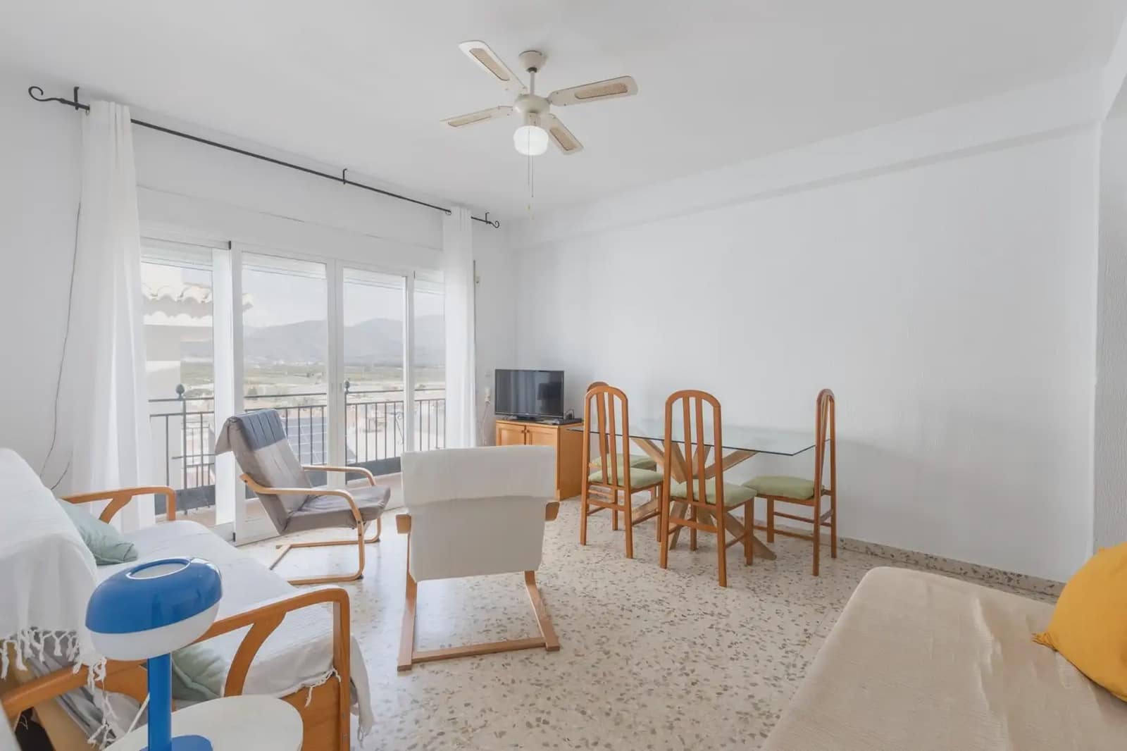 Flat te koop in Salobrena - € 175.000 (Ref: 9837174)