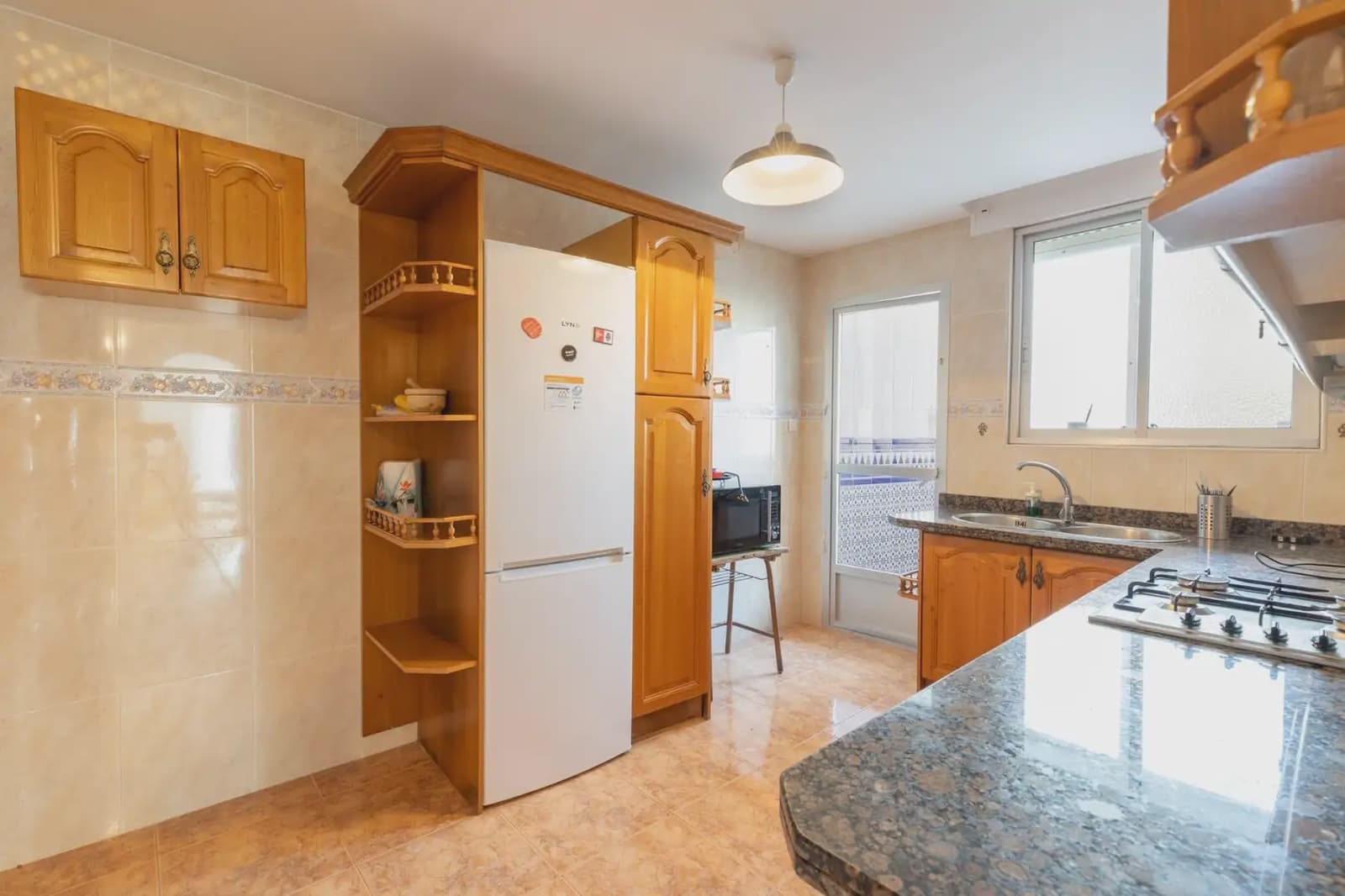 Flat te koop in Salobrena - € 175.000 (Ref: 9837174)