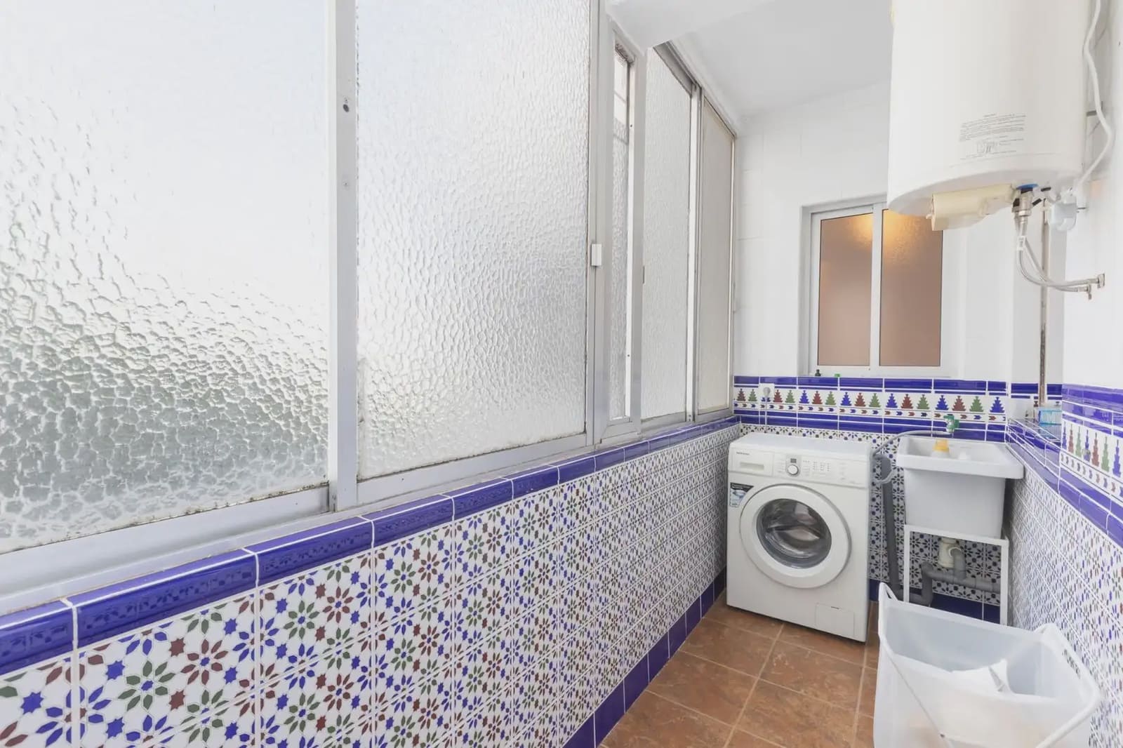 Flat te koop in Salobrena - € 175.000 (Ref: 9837174)