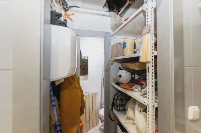 Gewerbe zu verkaufen in Figares, Granada Stadt - 110.000 € (Ref: 9837175)