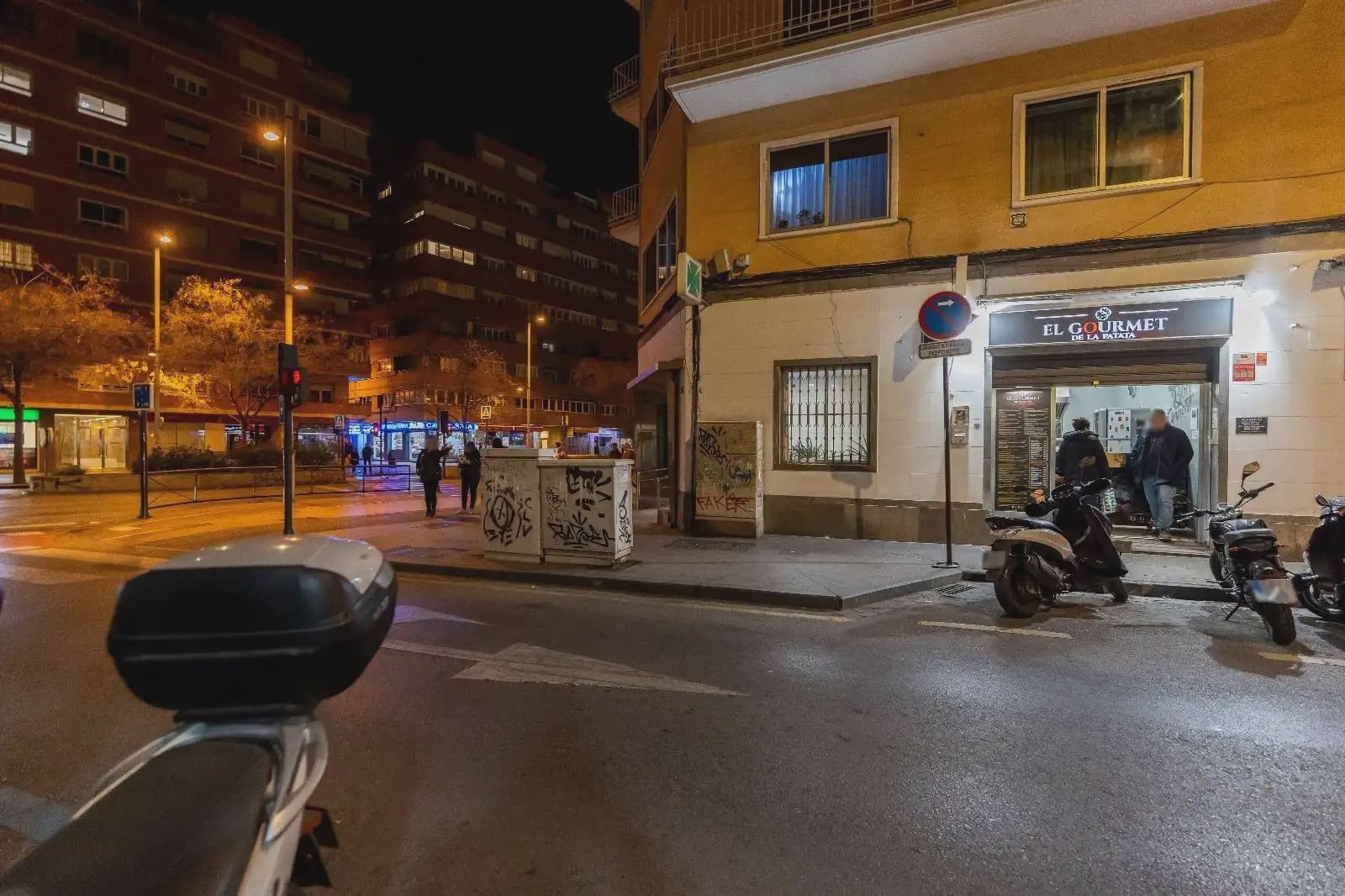 Local Comercial en Granada ciudad en venta - 110.000 € (Ref: 9837175)