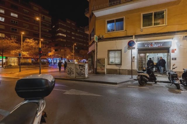 Gewerbe zu verkaufen in Figares, Granada Stadt - 110.000 € (Ref: 9837175)
