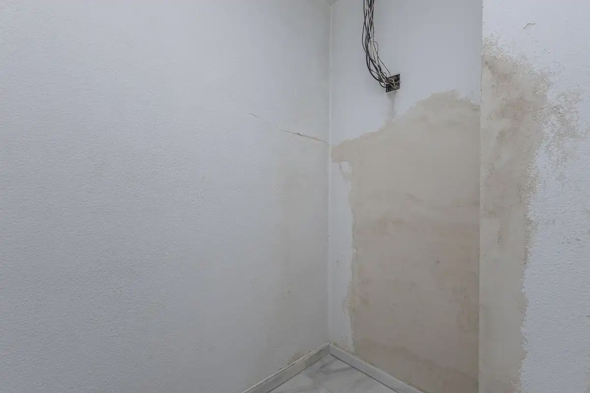 Commercieel te koop in Granada stad - € 380.000 (Ref: 9837176)