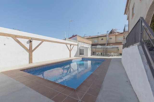 Casa in vendita in Ogíjares con piscina garage - 275.000 € (Rif: 9837178)