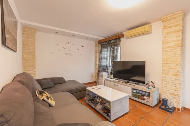 Rækkehus til salg i Ogíjares med swimmingpool garage - € 279.000 (Ref: 9837179)