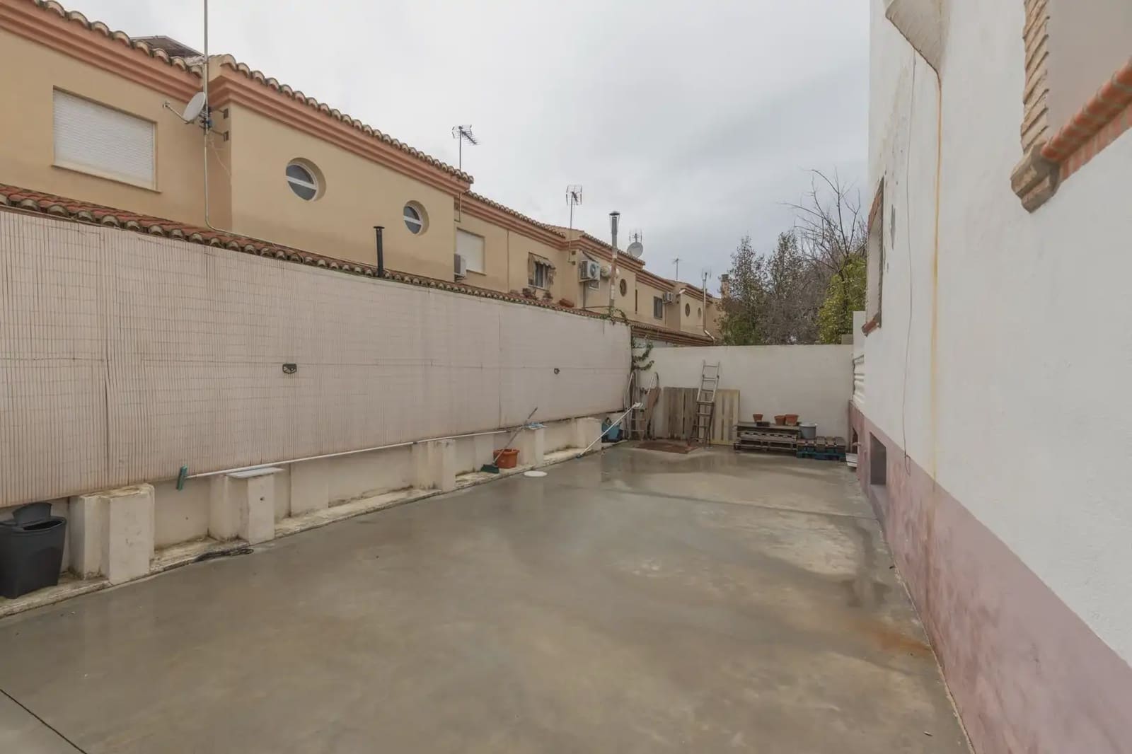 Terraced Villa for sale in Ogijares with pool garage - € 279,000 (Ref: 9837179)