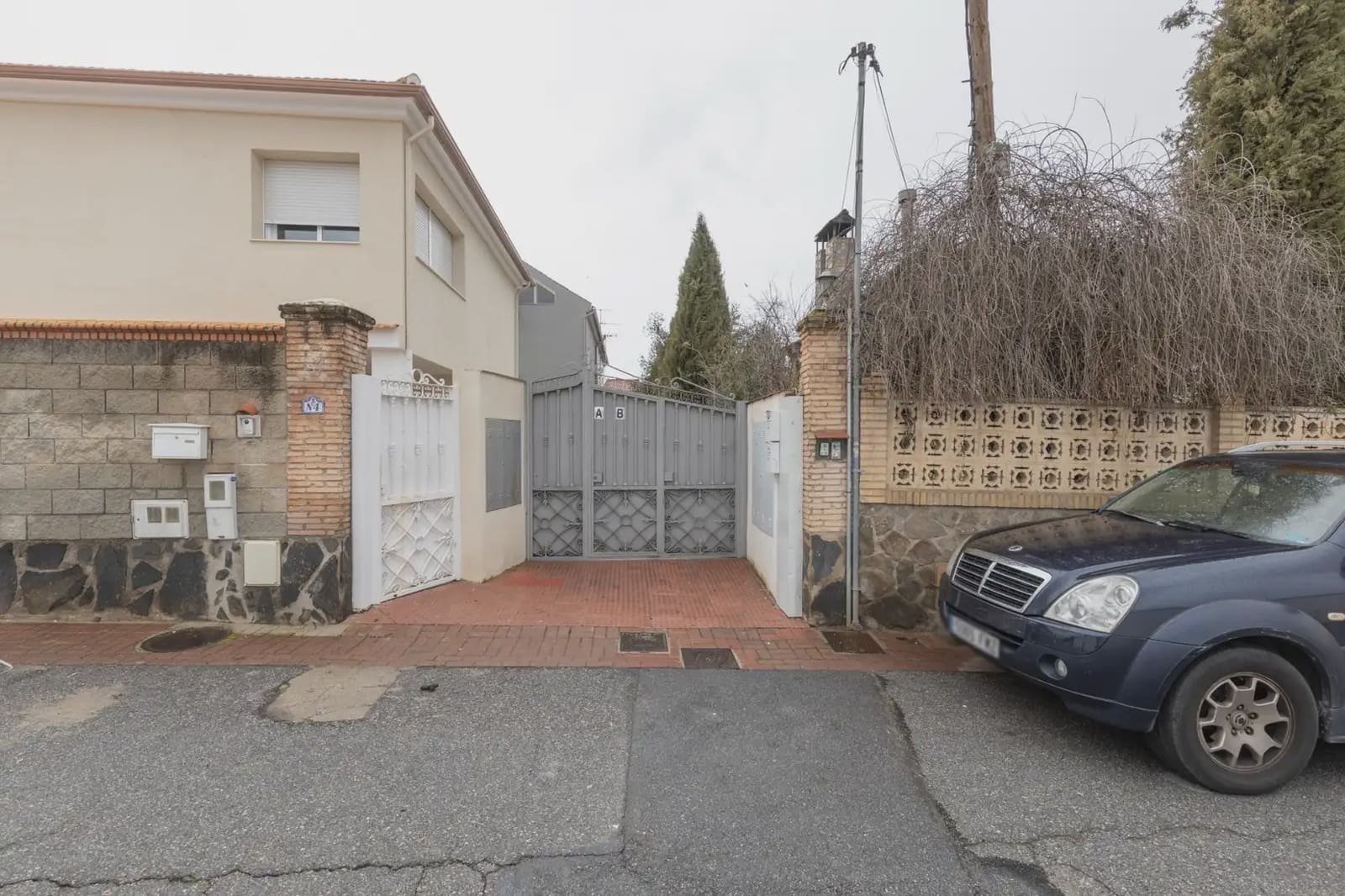 Terraced Villa for sale in Ogijares with pool garage - € 279,000 (Ref: 9837179)