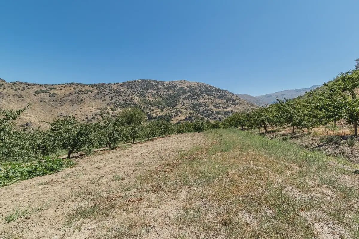 Finca/Landehus til salg i Guejar Sierra - € 250.000 (Ref: 9837181)