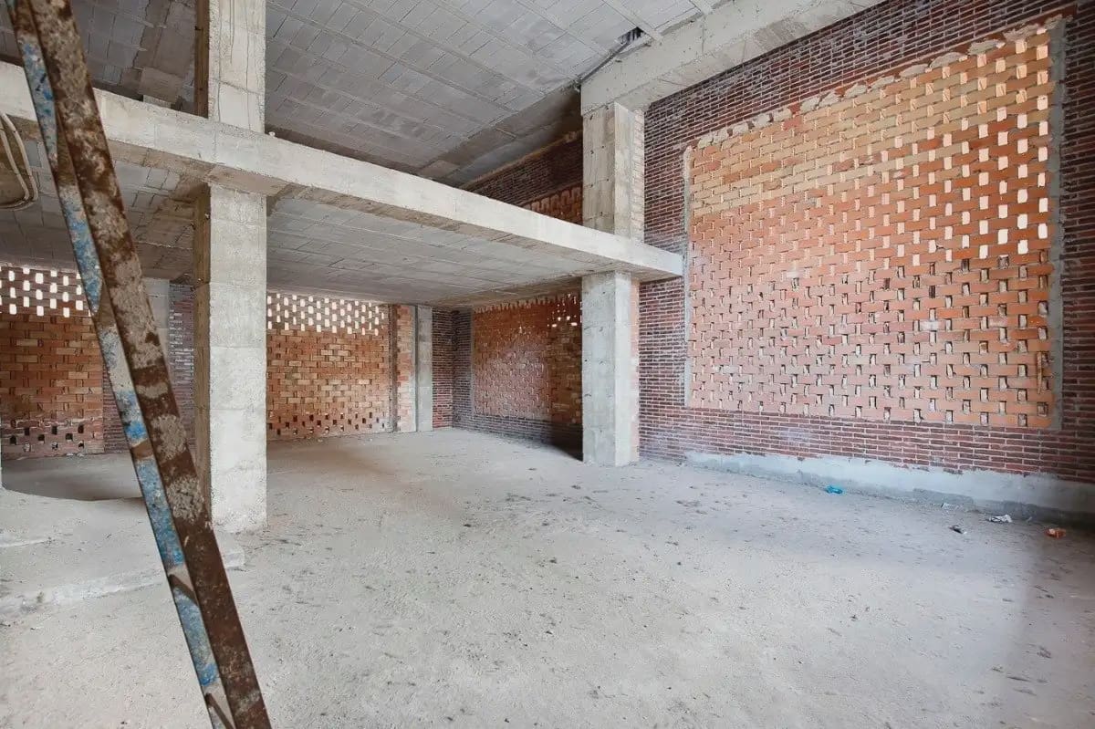 Commercieel te koop in Granada stad - € 350.000 (Ref: 9837184)