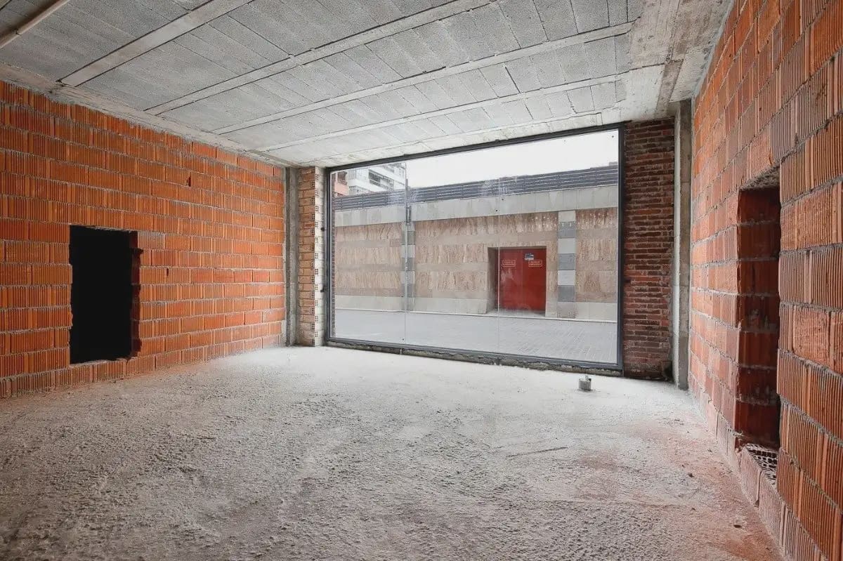 Commercieel te koop in Granada stad - € 350.000 (Ref: 9837184)