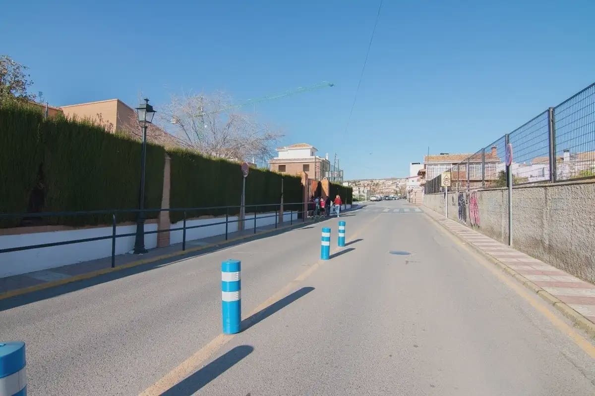 Building Plot for sale in Cajar - € 200,000 (Ref: 9837186)