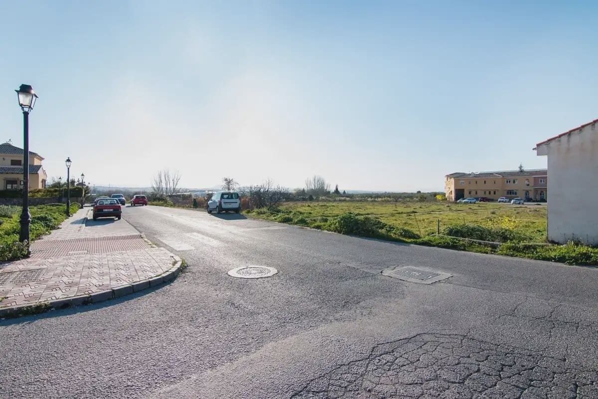 Building Plot for sale in Cajar - € 200,000 (Ref: 9837186)
