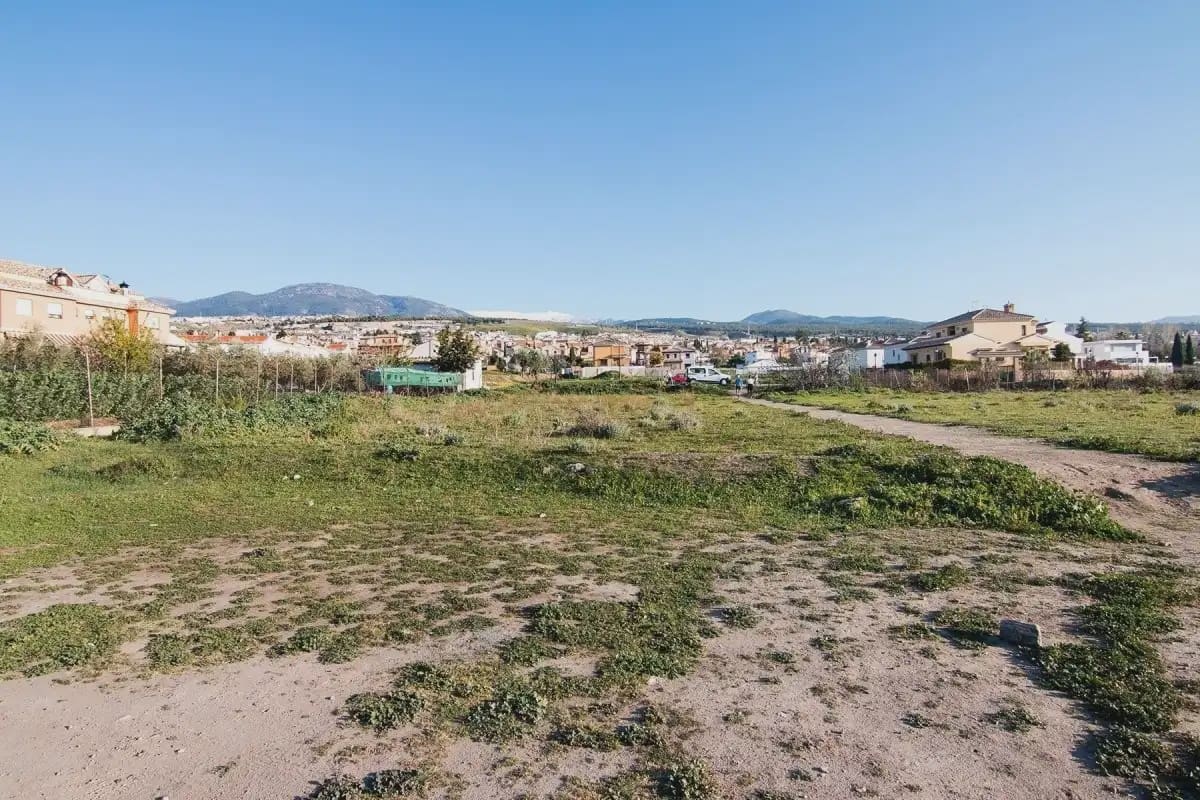 Building Plot for sale in Cajar - € 200,000 (Ref: 9837186)