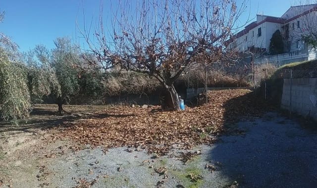 Quinta/Casa Rural para venda em La Zubia - 78 000 € (Ref: 9837187)
