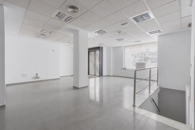 Commerciale in vendita in Montefrío - 159.900 € (Rif: 9837188)