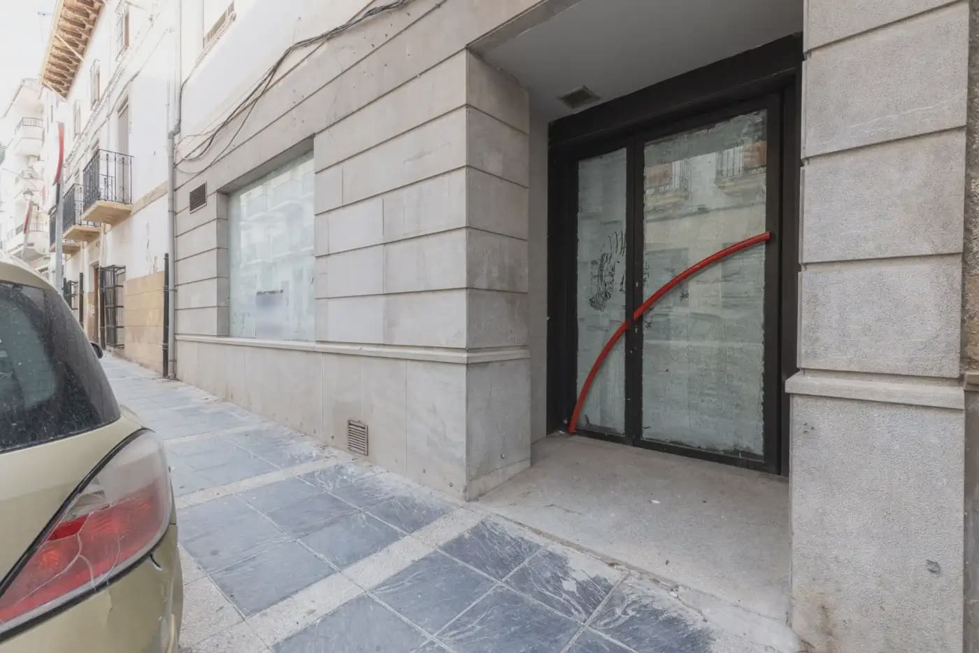 Commercial for sale in Montefrio - € 159,900 (Ref: 9837188)