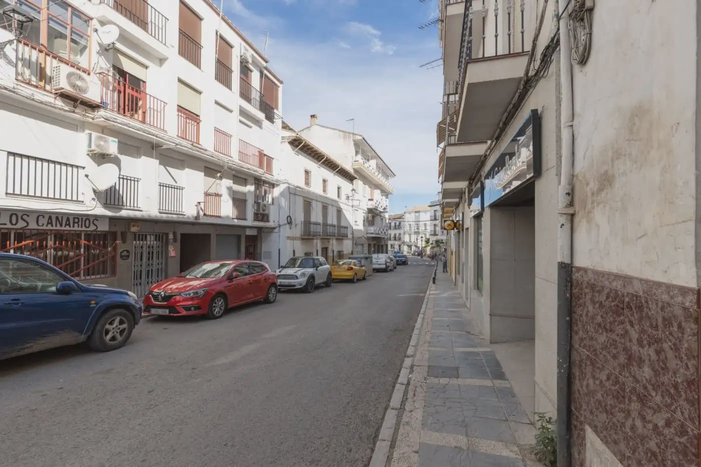 Commercial for sale in Montefrio - € 159,900 (Ref: 9837188)