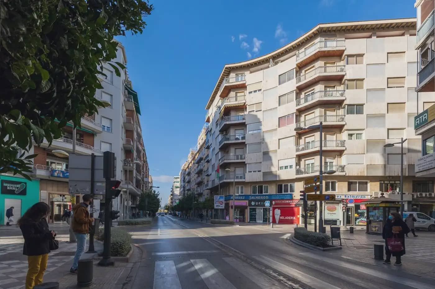 Kommersiell til salgs i Granada by - € 65 000 (Ref: 9837189)