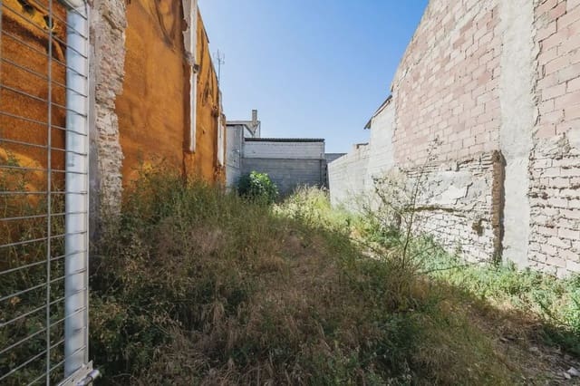 Byggegrund til salg i Fuente Vaqueros - € 27.000 (Ref: 9837192)