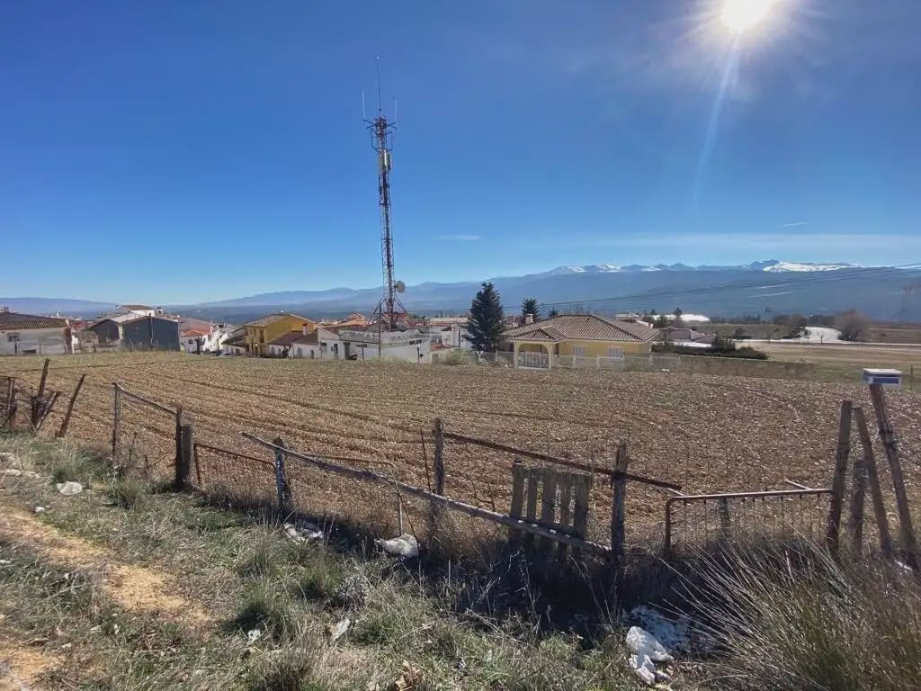 Terrain à Bâtir à vendre à Diezma - 250 000 € (Ref: 9837193)