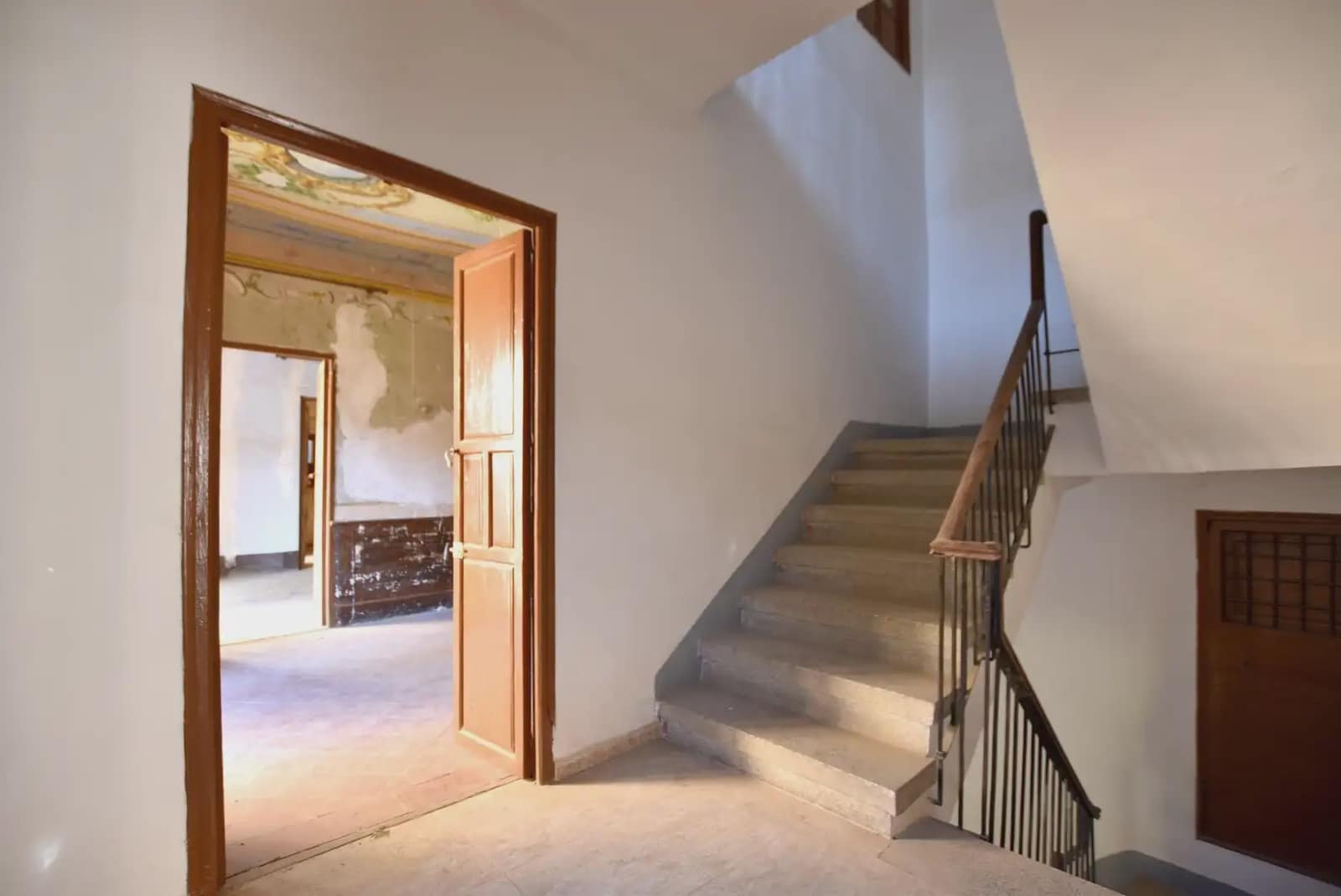 Byhus til salg i Guadix - € 315.000 (Ref: 9837194)