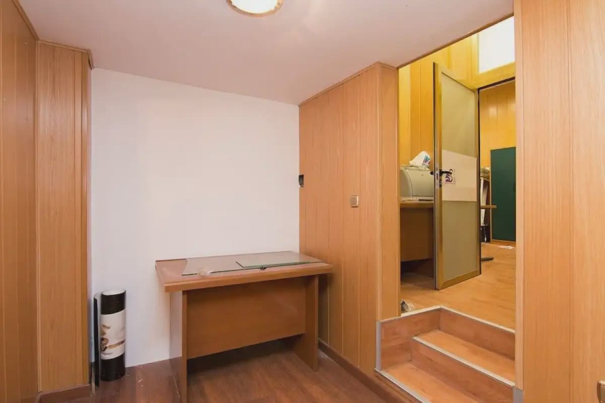 Erhverv til salg i Maracena - € 164.000 (Ref: 9837195)