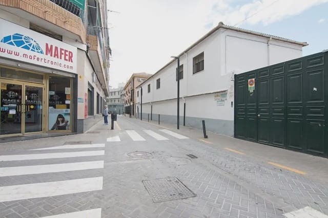 Commercieel te koop in Maracena - € 164.000 (Ref: 9837195)