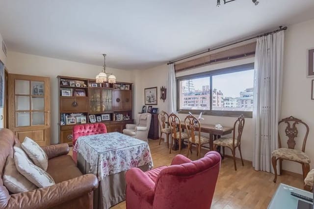 2 camera da letto Appartamento in vendita in Pajaritos - Plaza de Toros, Granada città - 390.000 € (Rif: 9837197)