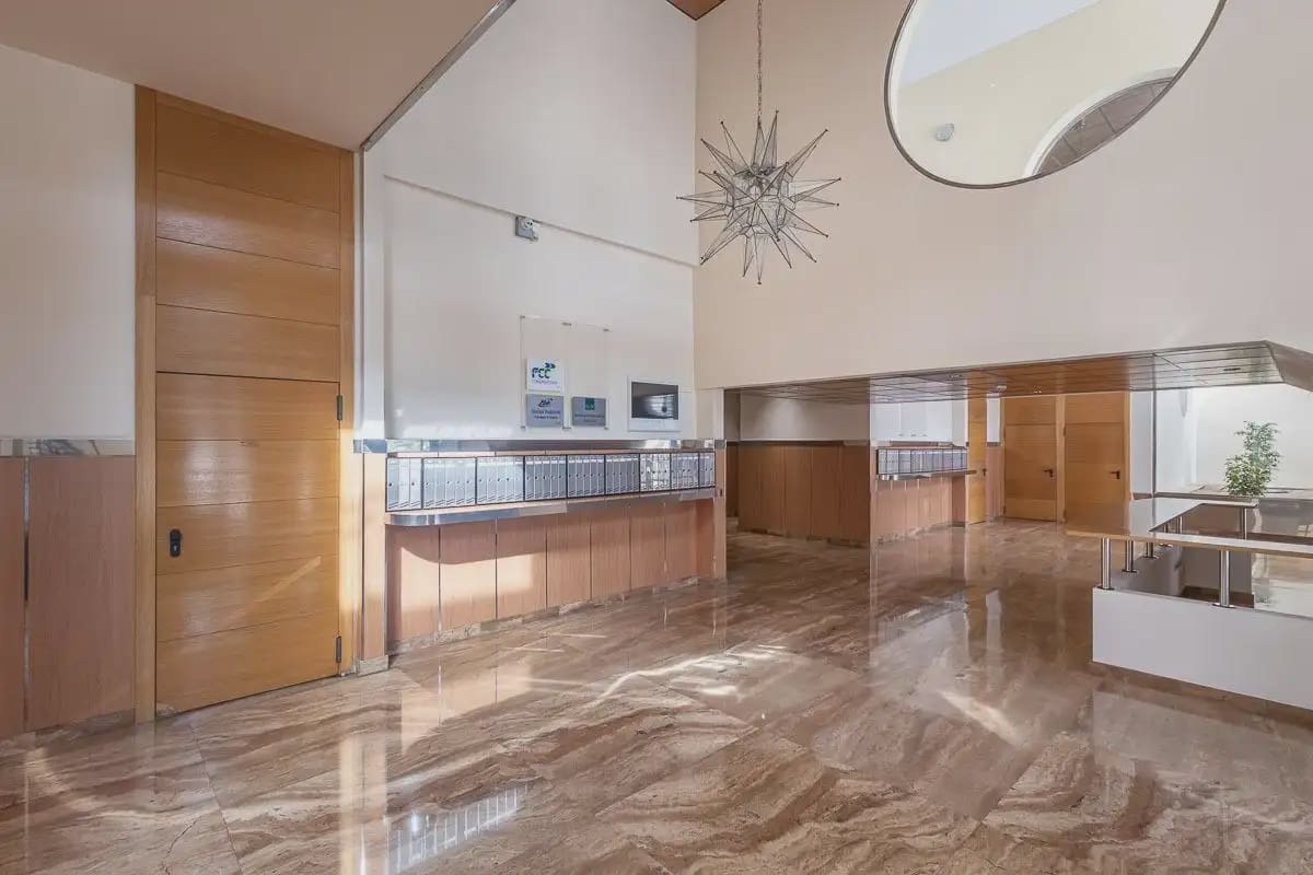 Lägenhet till salu i Granada stad - 390 000 € (Ref: 9837197)