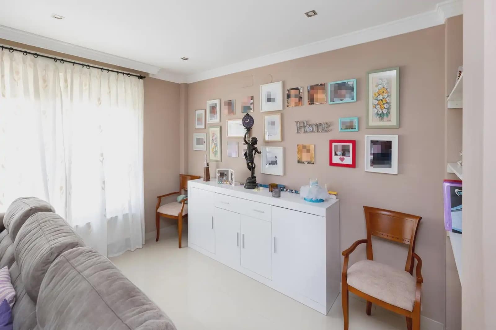 Villa zu verkaufen in Huetor Vega mit Pool Garage - 480.000 € (Ref: 9837200)