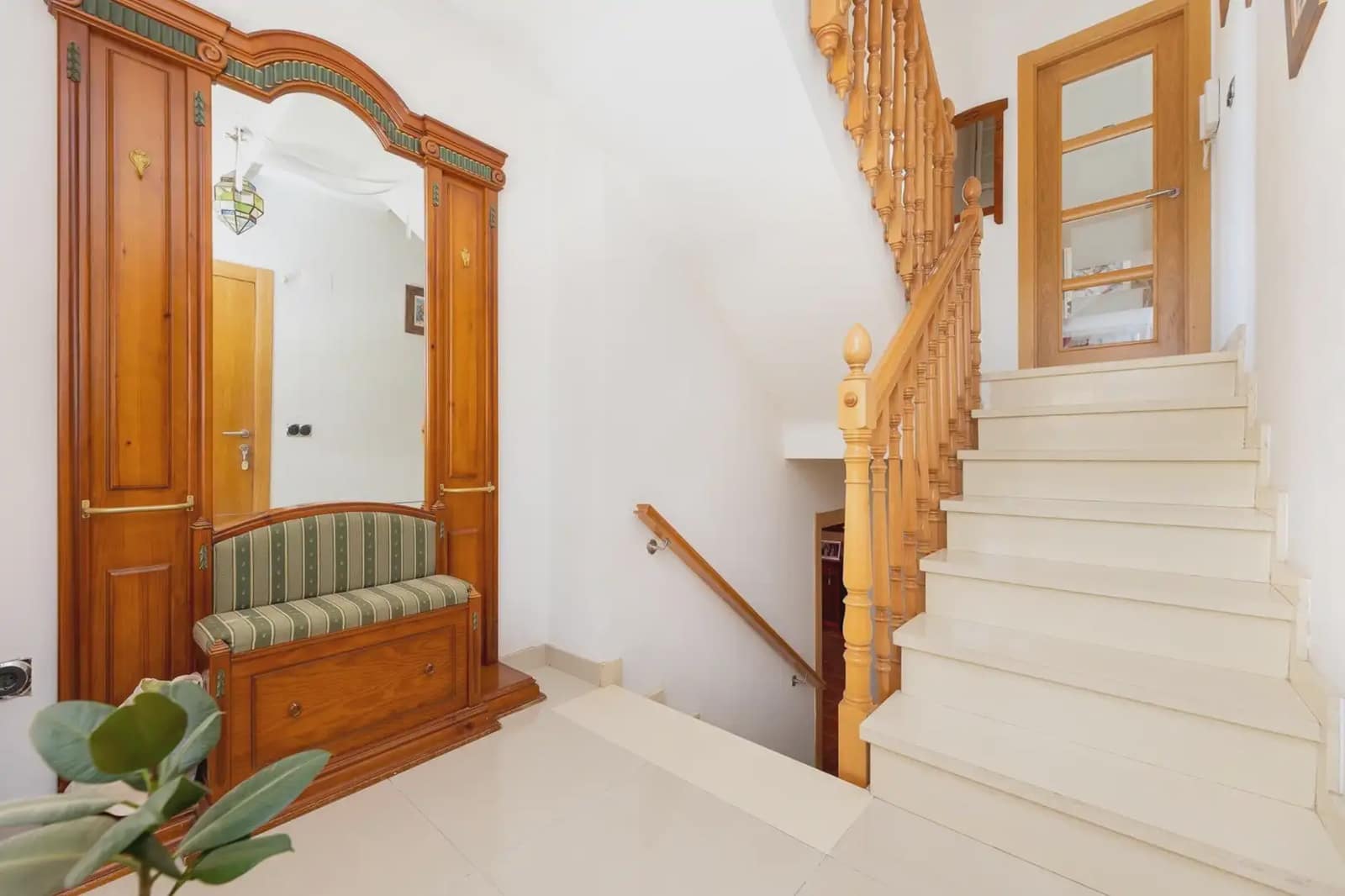 Villa zu verkaufen in Huetor Vega mit Pool Garage - 480.000 € (Ref: 9837200)