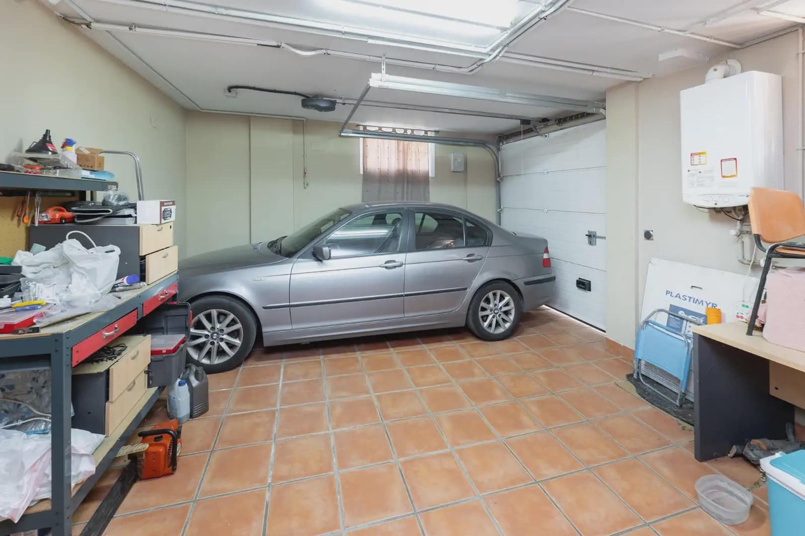 Villa zu verkaufen in Huetor Vega mit Pool Garage - 480.000 € (Ref: 9837200)