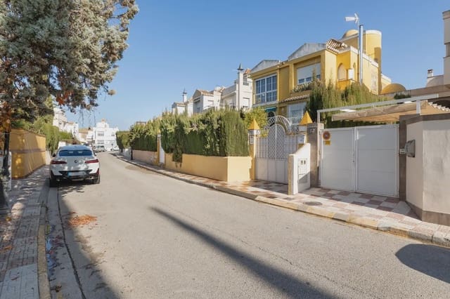 Villa til salg i Albolote med swimmingpool garage - € 295.000 (Ref: 9837202)