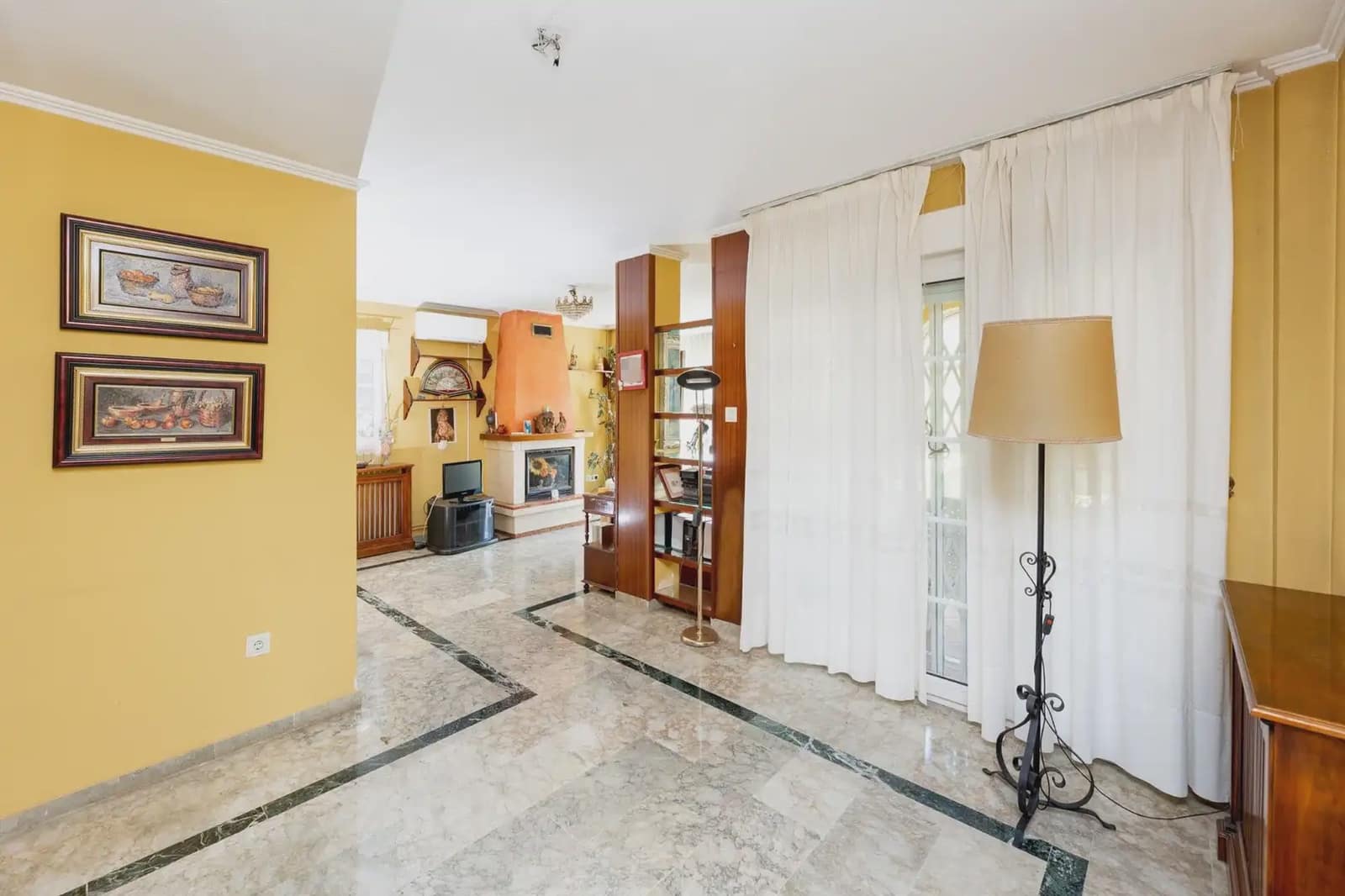 Villa til salg i Albolote med swimmingpool garage - € 295.000 (Ref: 9837202)