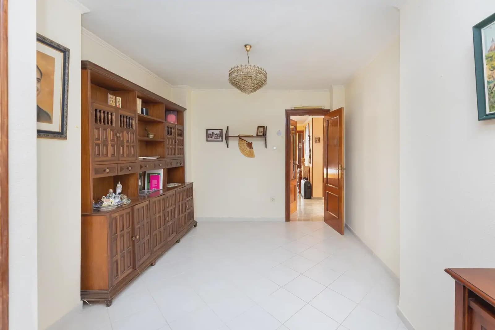 Villa til salg i Albolote med swimmingpool garage - € 295.000 (Ref: 9837202)